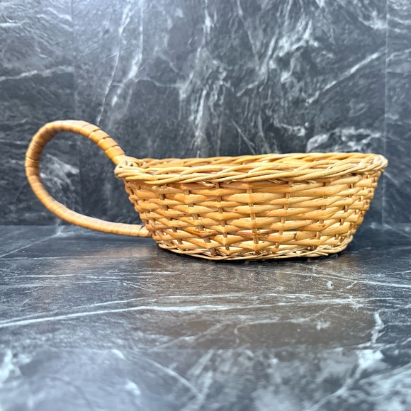 Wicker Basket - Picture 6 of 12